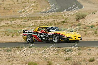 media/Jun-01-2025-CalClub SCCA (Sun) [[eae223c5dd]]/Group 4/Qualifying/